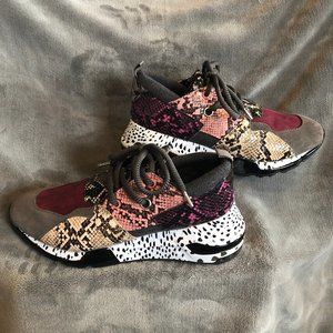 Steve Madden Cliff Sneakers Pink Snake Print